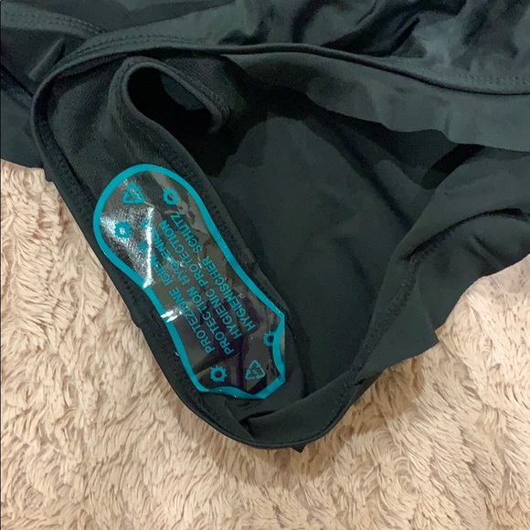 drop armhole backless high cut swimsuit - Picture 3 of 7